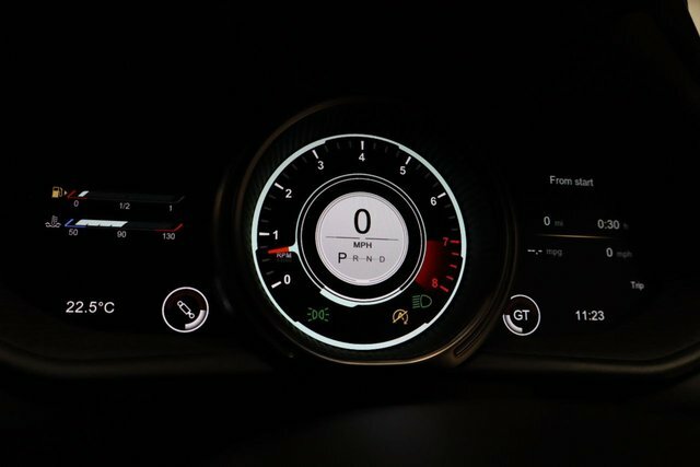 Aston Martin DB11 V8 Volante Euro 6 Black #41