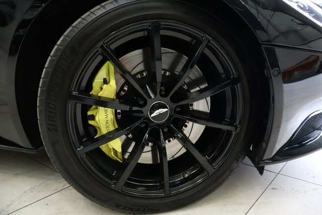 Aston Martin DB11 V8 Volante Euro 6 Black #8