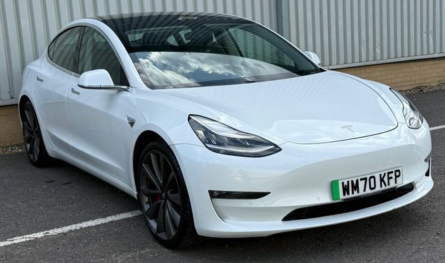 Tesla Model 3 Motor Performance 4Wde White