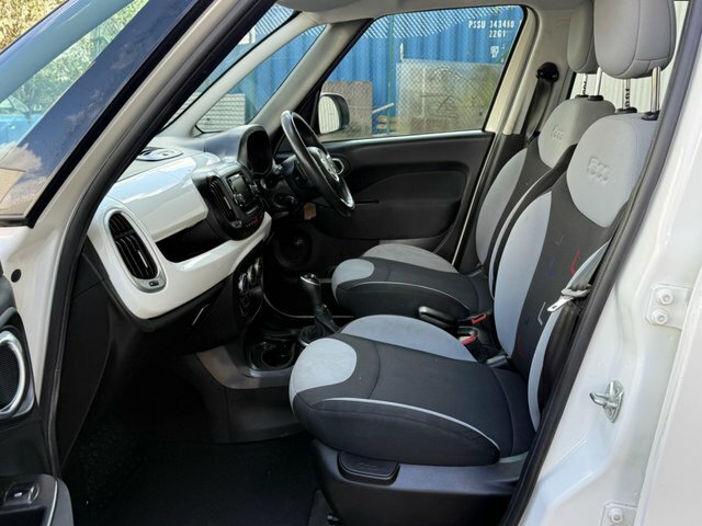 Fiat 500L Mpv White #39