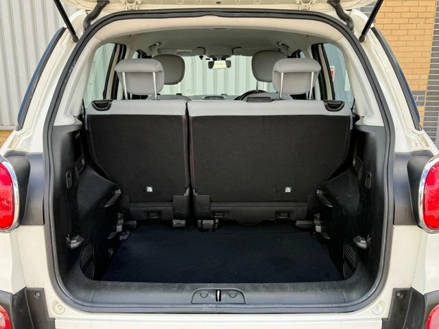 Fiat 500L Mpv White #34