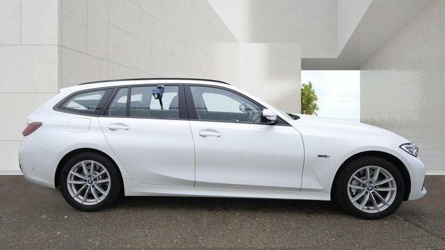 BMW 3 Series 330E 12Kwh Se Pro White #5