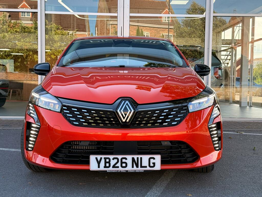 Renault Clio Generation Orange #2