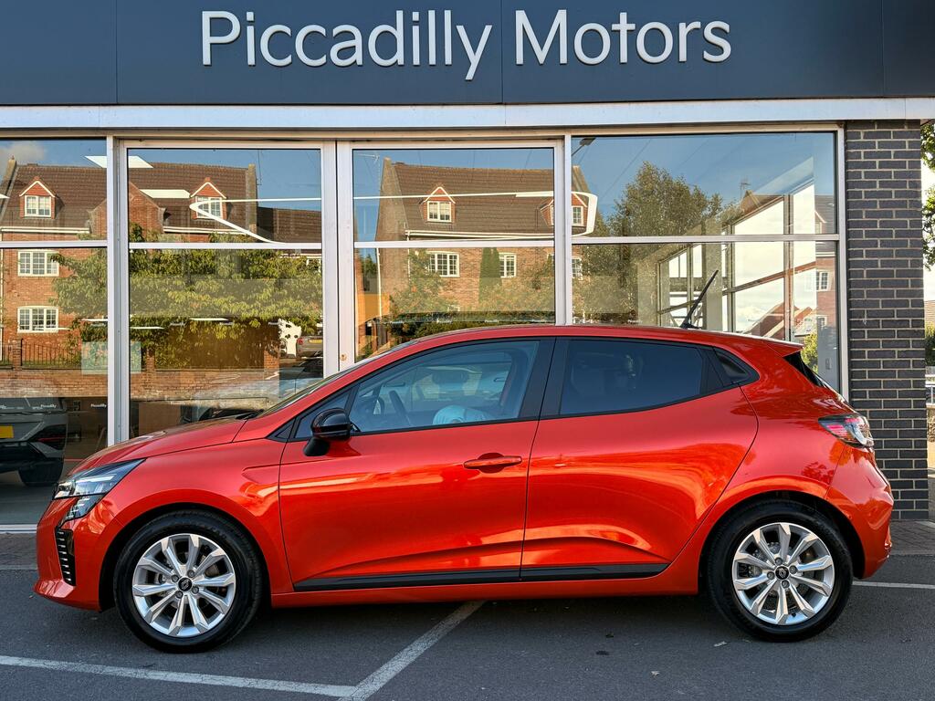 Renault Clio Generation Orange #3