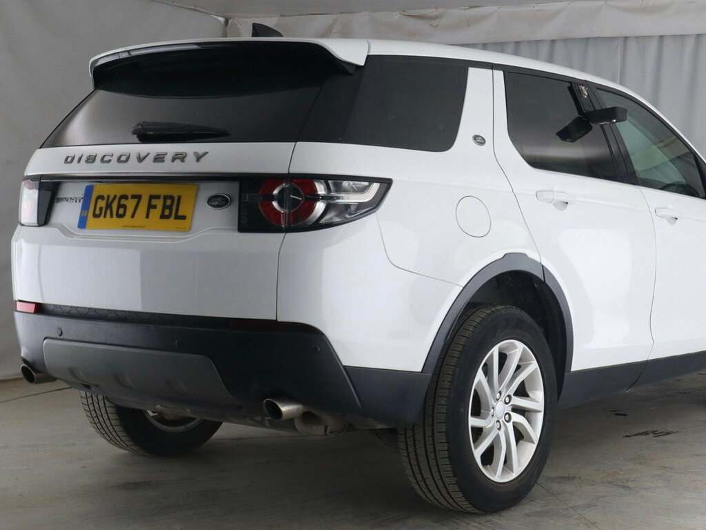 Land Rover Discovery Sport 2.0 Td4 Se Tech Suv 4Wd Euro 6 S GK67FBL White #5