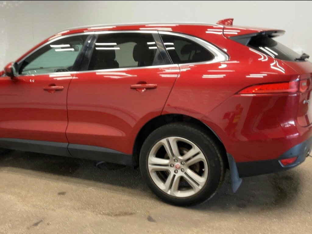 Jaguar F-Pace 2.0 D240 Portfolio Suv Awd Euro 6 Red #6