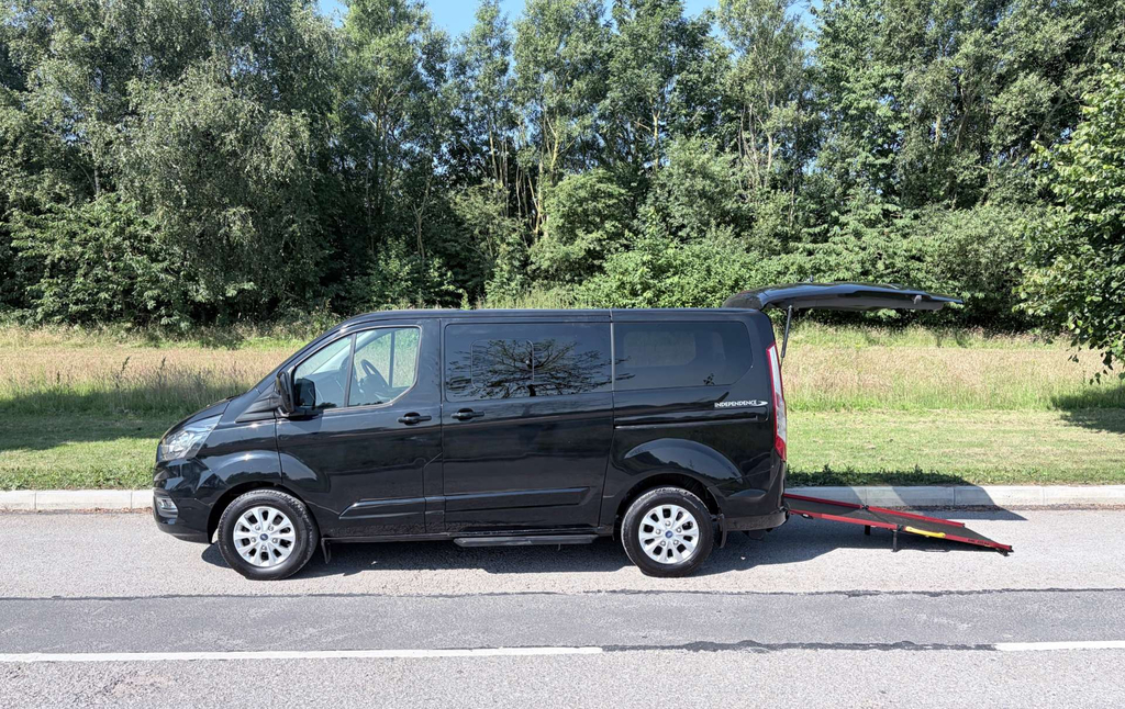 Ford Tourneo Custom Wheelchair Accessible Vehicle Wav Mobili