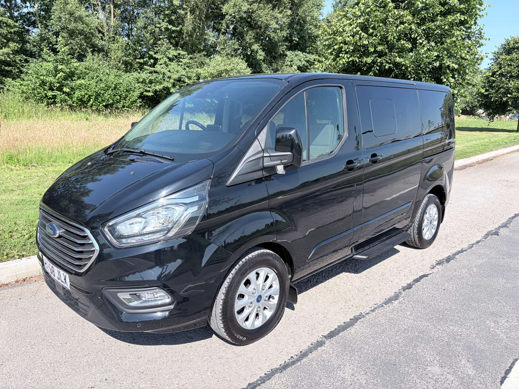 Ford Tourneo Custom Wheelchair Accessible Vehicle Wav Mobili SF68JLX #3