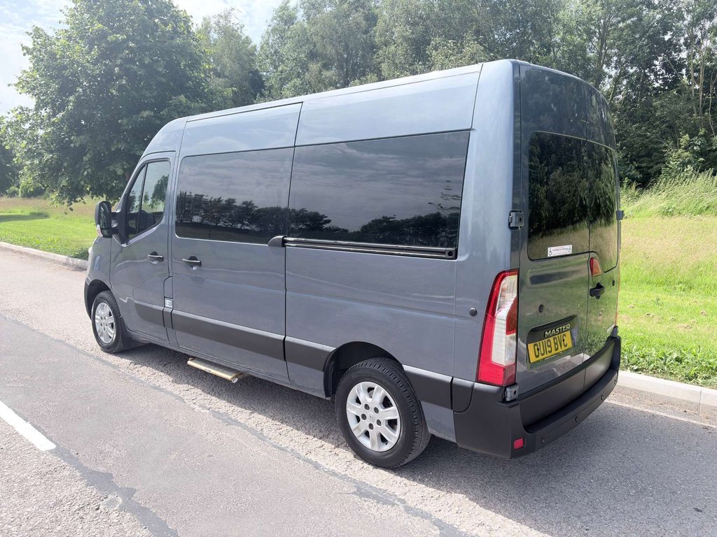 Renault Master Mm33 Business Wheelchair Accessible Vehicle Wav M #4