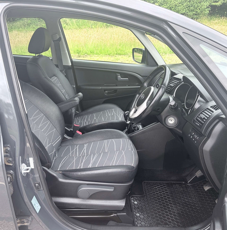 Kia Venga 1.6 3 Mpv Euro 6 123 Bhp Grey #7