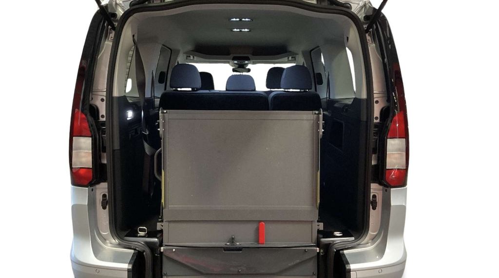 Ford Tourneo Connect 2.0 Ecoblue Titanium Mpv Dct Euro 6 S Red #10