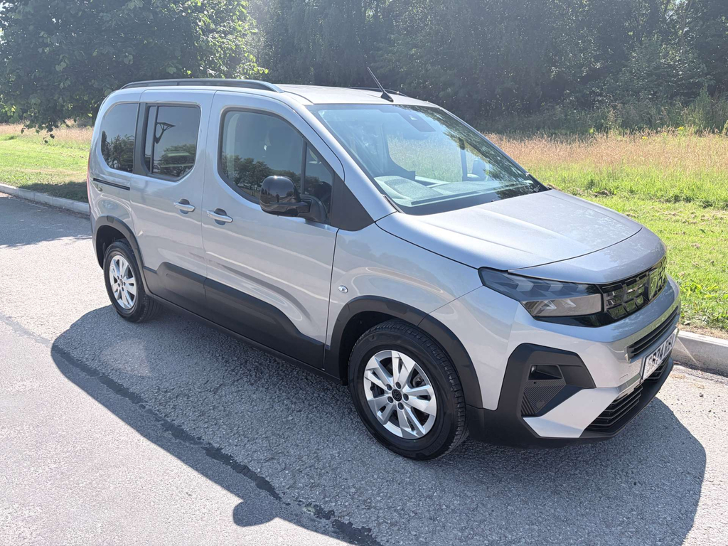 Peugeot Rifter Horizon Allied Wheelchair Accessible Vehicle Wav #2