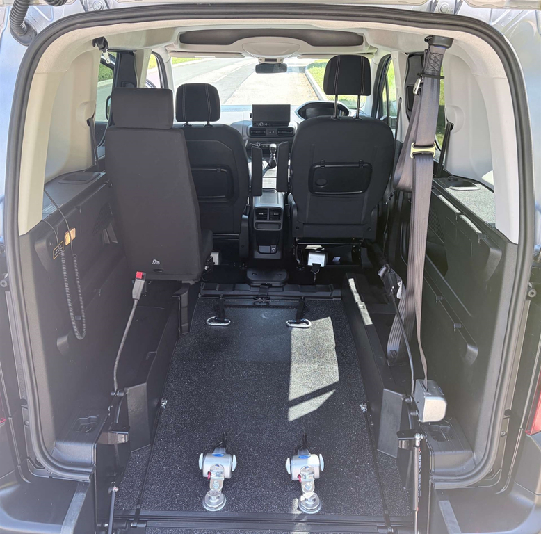 Peugeot Rifter Horizon Allied Wheelchair Accessible Vehicle Wav #6