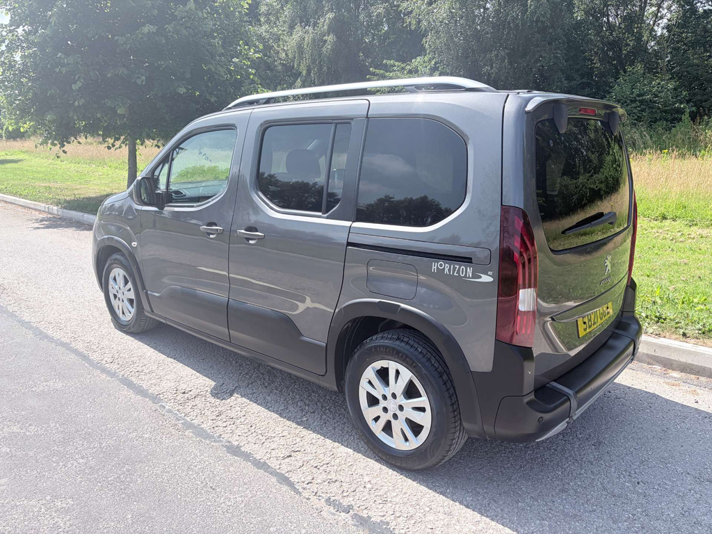 Peugeot Rifter Allure Premium Wheelchair Accessible V #5