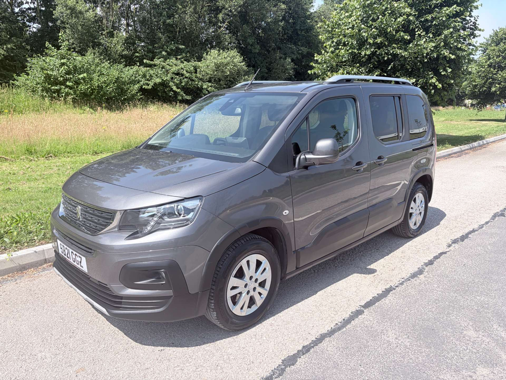 Peugeot Rifter Allure Premium Wheelchair Accessible V #3