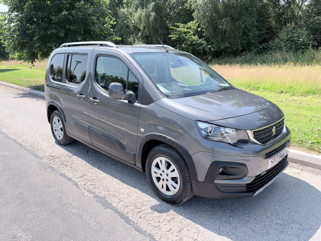 Peugeot Rifter Allure Premium Wheelchair Accessible V #2