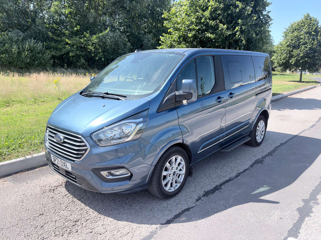 Ford Tourneo Custom Titanium Wheelchair Accessible Vehicle Wav Mobilit #3
