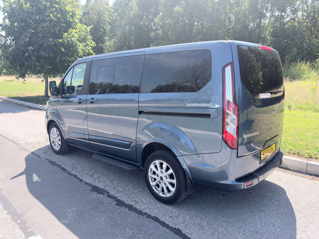 Ford Tourneo Custom Titanium Wheelchair Accessible Vehicle Wav Mobilit #5