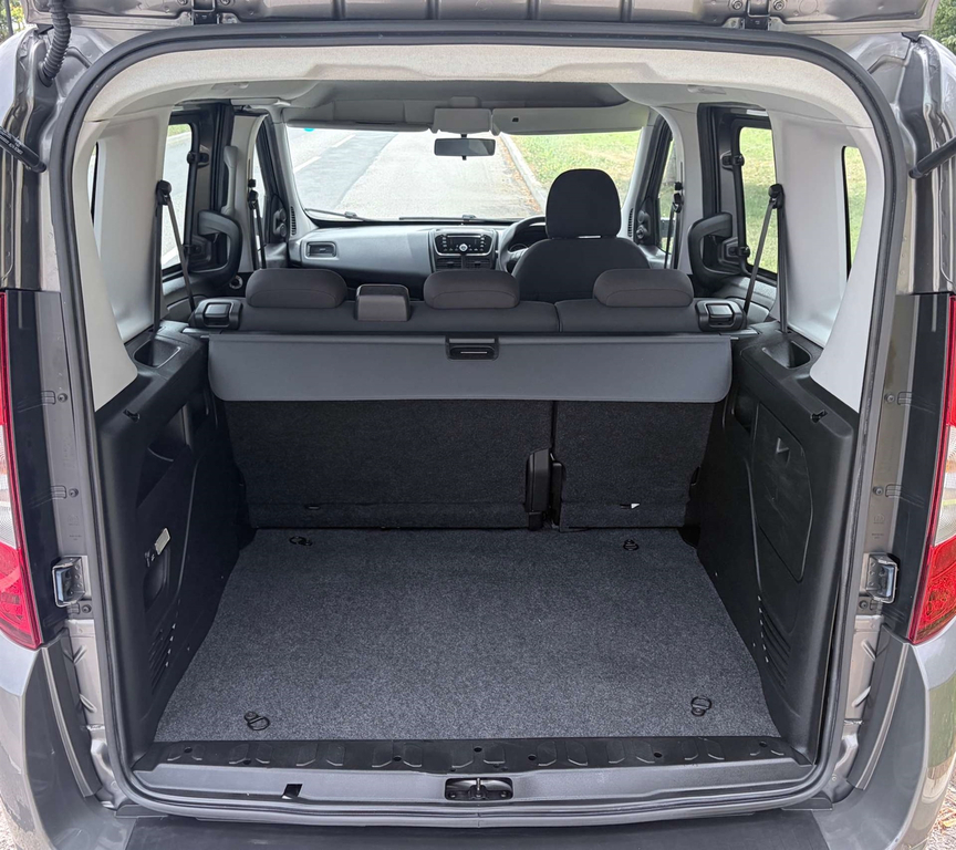 Fiat Doblo 9,000 Miles Passenger Wheelchair Upfront Accessi #6