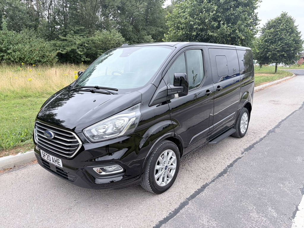 Ford Tourneo Custom 320 Titanium Allied Wheelchair Accessible Vehicl #3