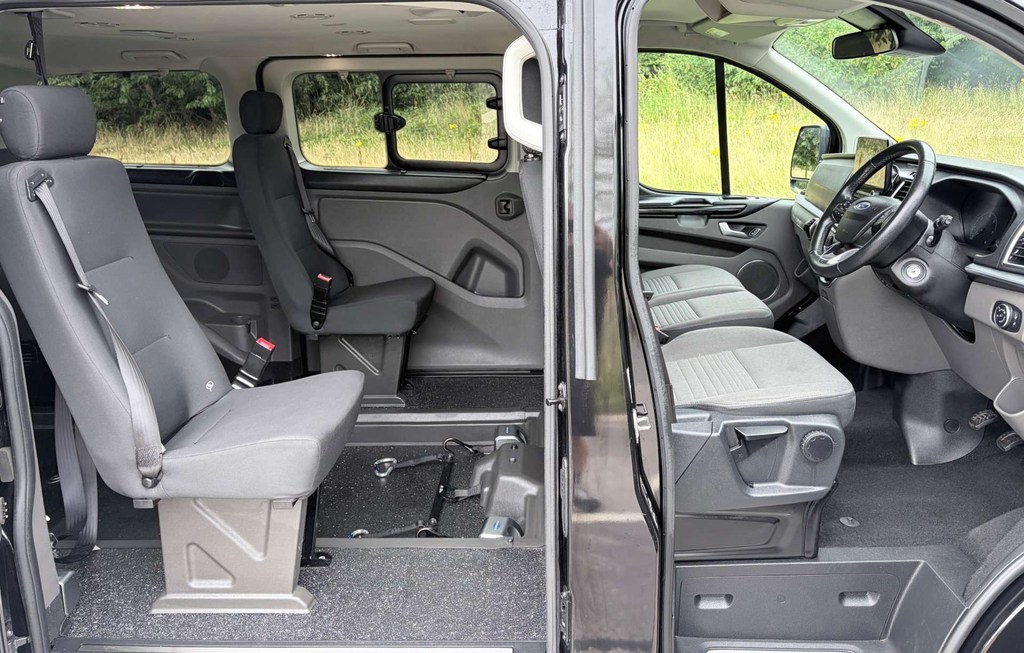 Ford Tourneo Custom 2L Zetec White #7