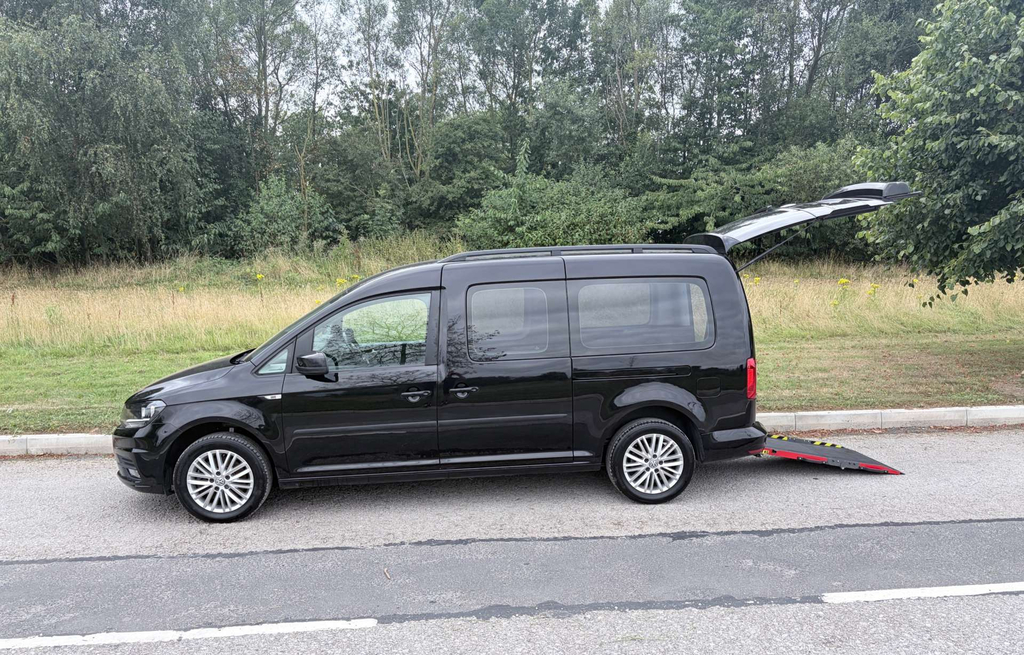 Volkswagen Caddy Maxi Life Wheelchair Accessible Vehicle Wav Disabled Mpv