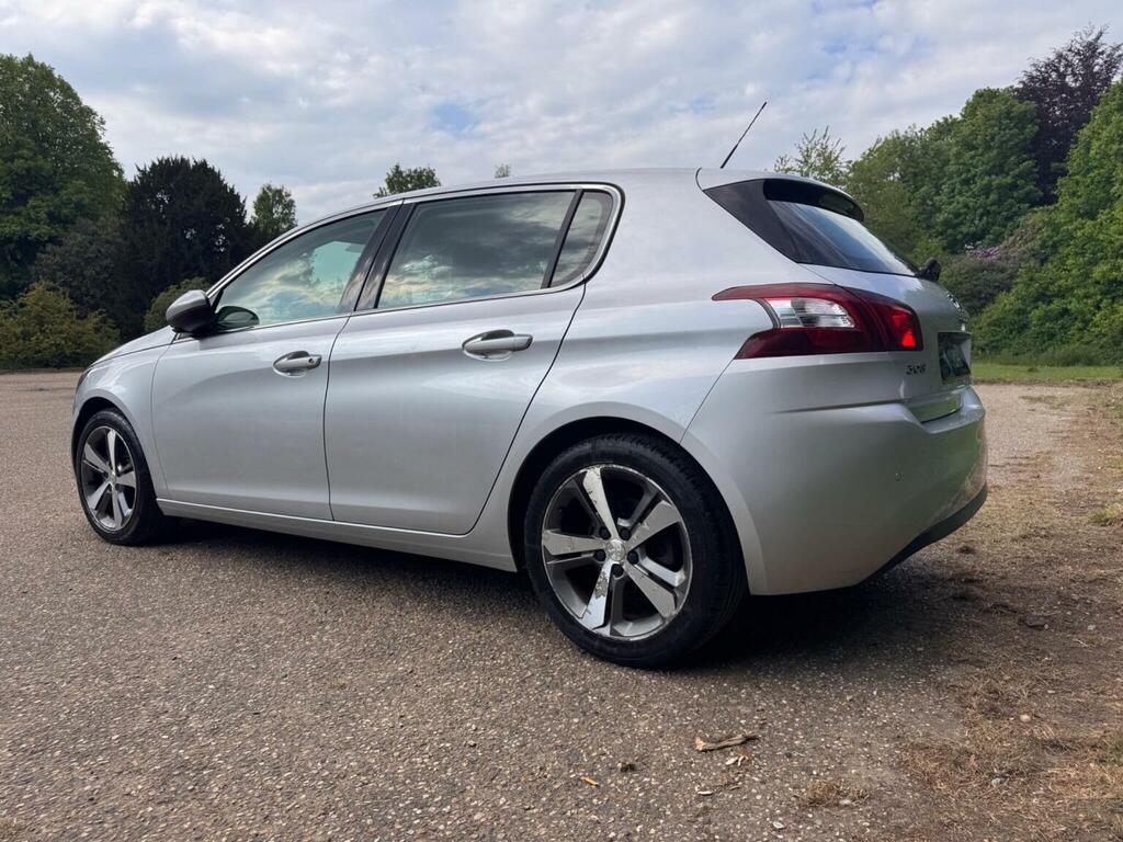 Peugeot 308 Hatchback 1.2 Puretech Allure Euro 6 Ss 20 KP17ZTN Silver #4