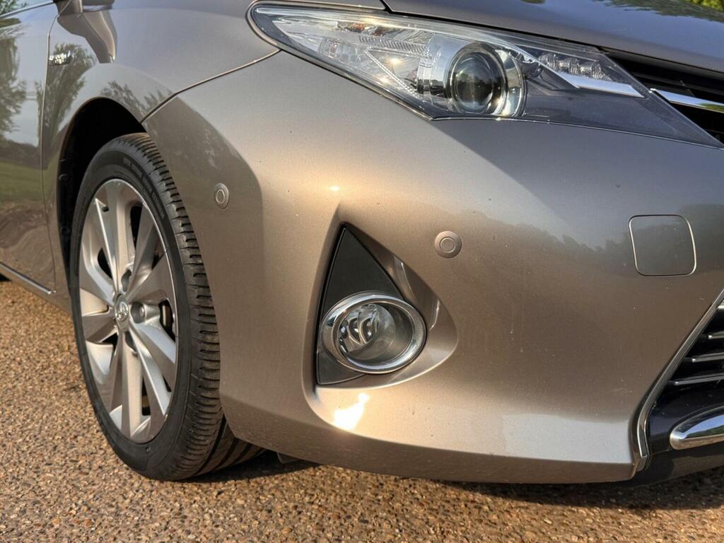 Toyota Auris Hatchback 1.8 Vvt-h Excel Cvt Euro 5 Ss 20 Brown #6