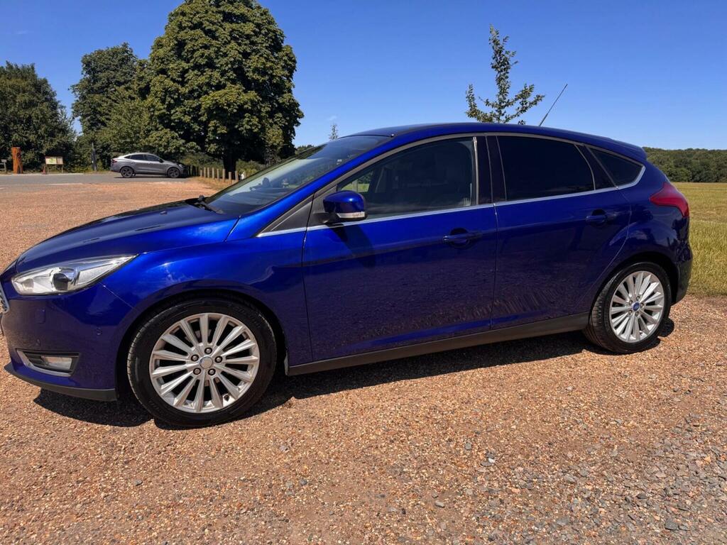 Ford Focus Hatchback 1.0T Ecoboost Titanium X Euro 6 Ss EG15KHP Blue #4