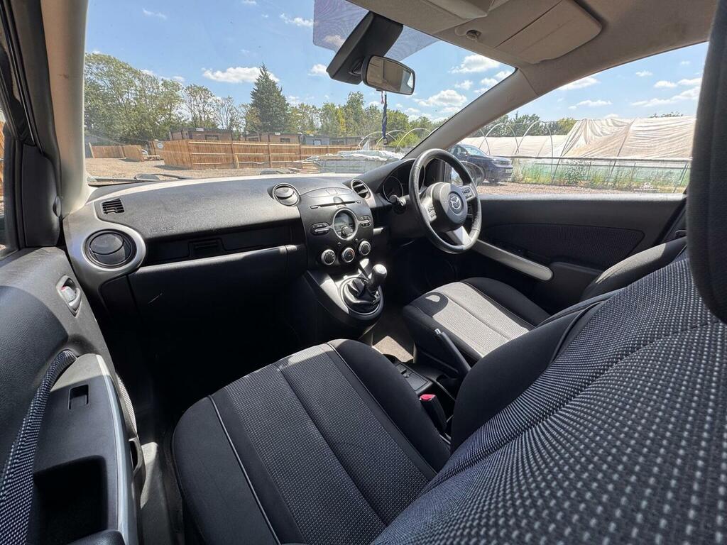 Mazda 2  Green #13