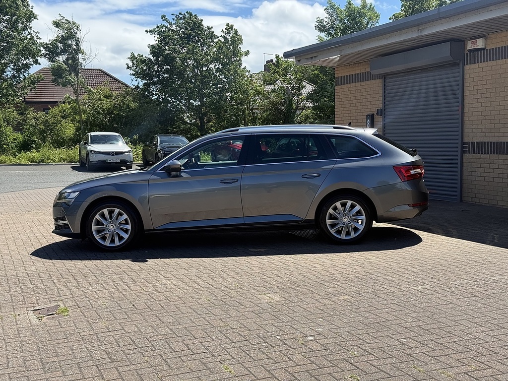 Skoda Superb Tsi Iv Se Technology Grey #4