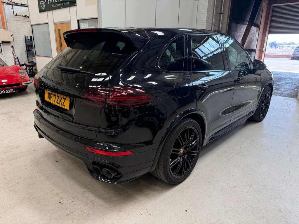 Porsche Cayenne Gts V6 Tiptronic 4Wd Black #4