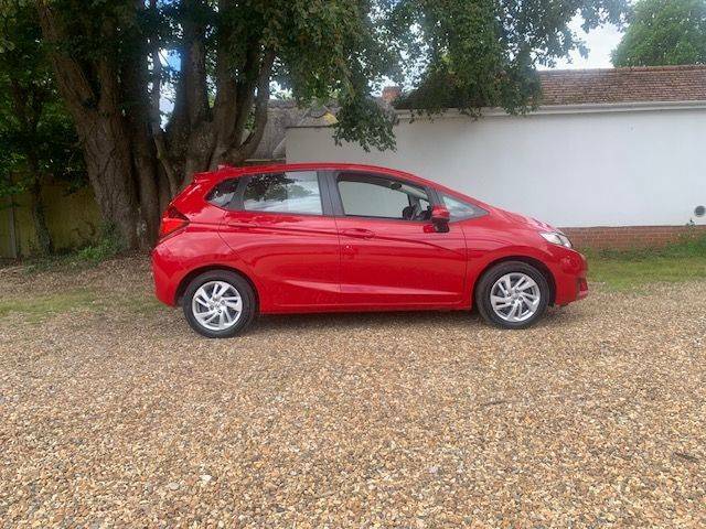 Honda Jazz 1.3 Se Cvt - 2016 66 Red