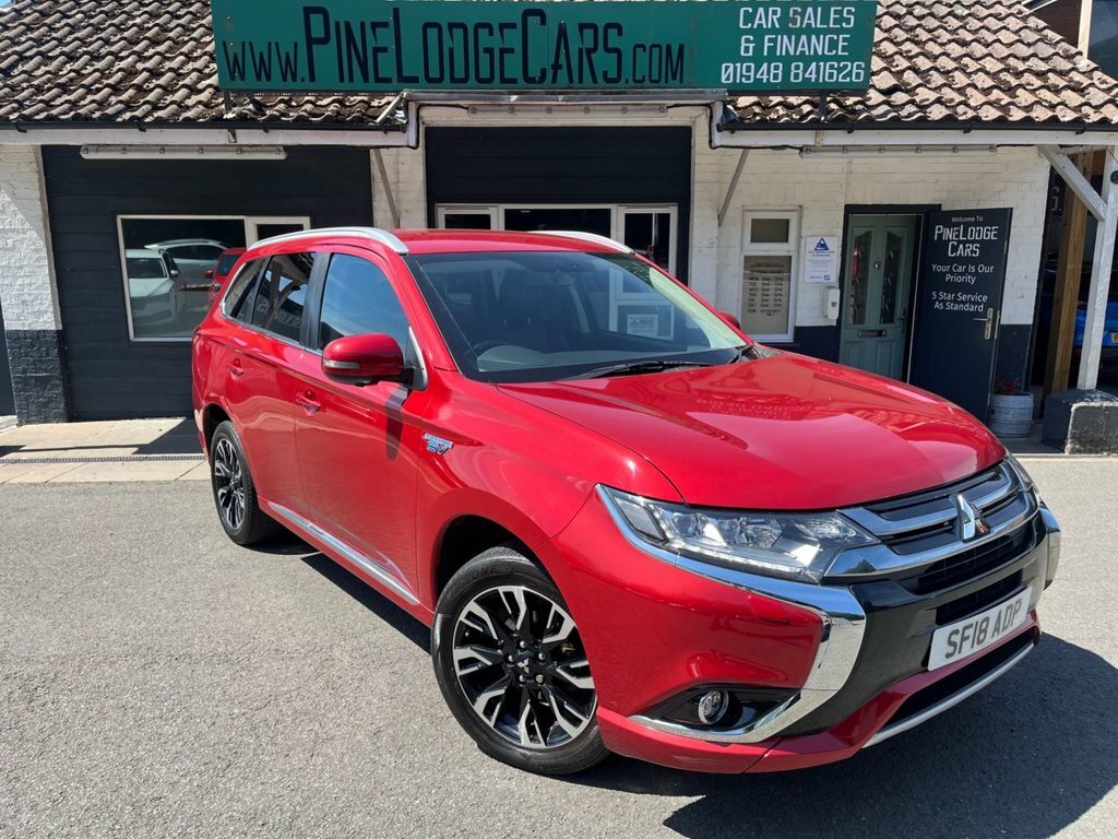 Mitsubishi Outlander 2L 4H Red