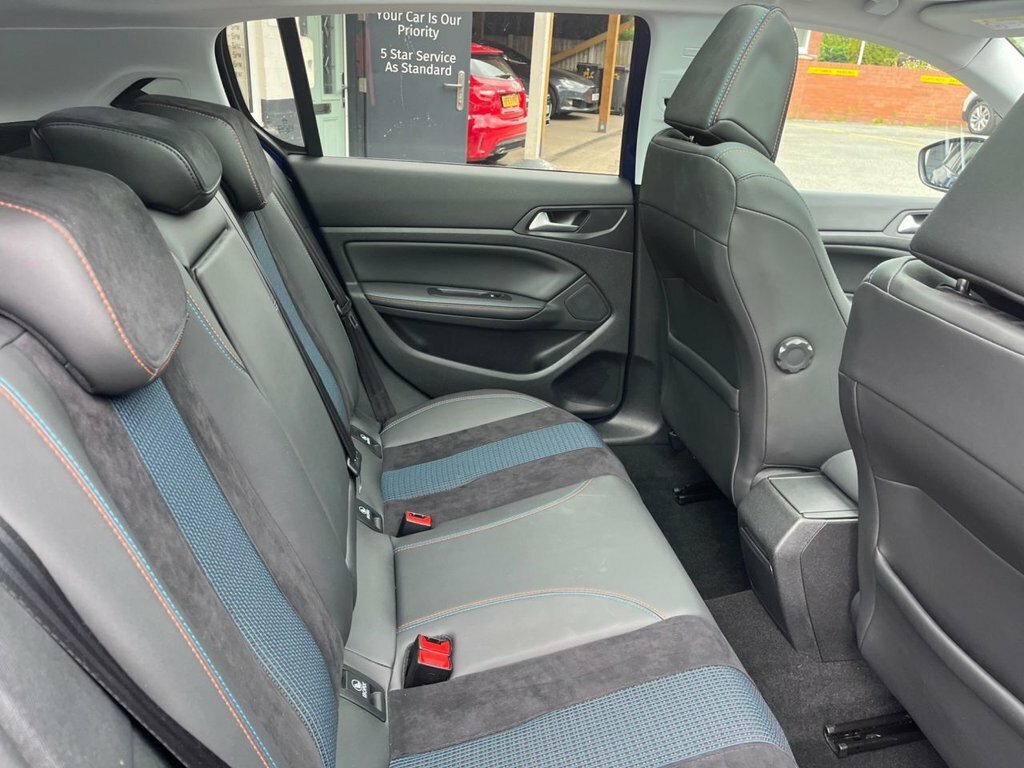 Peugeot 308 1.2 Puretech Gpf Allure Hatchback Manua Grey #39