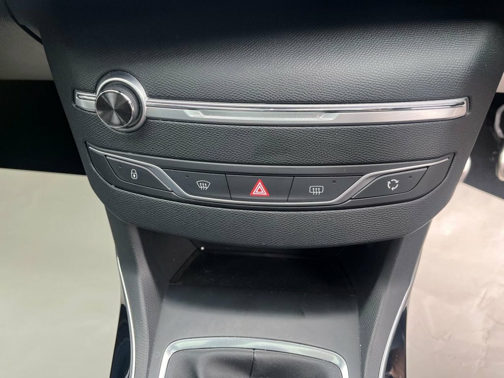 Peugeot 308 1.2 Puretech Gpf Allure Hatchback Manua Grey #34