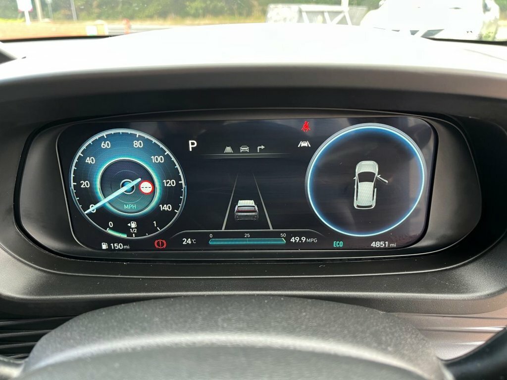 Hyundai Bayon 1L Premium LV23POU White #4