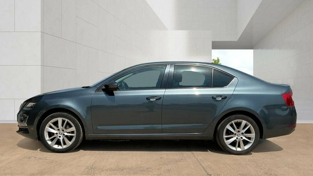 Skoda Octavia 1.5L Se L Grey #6