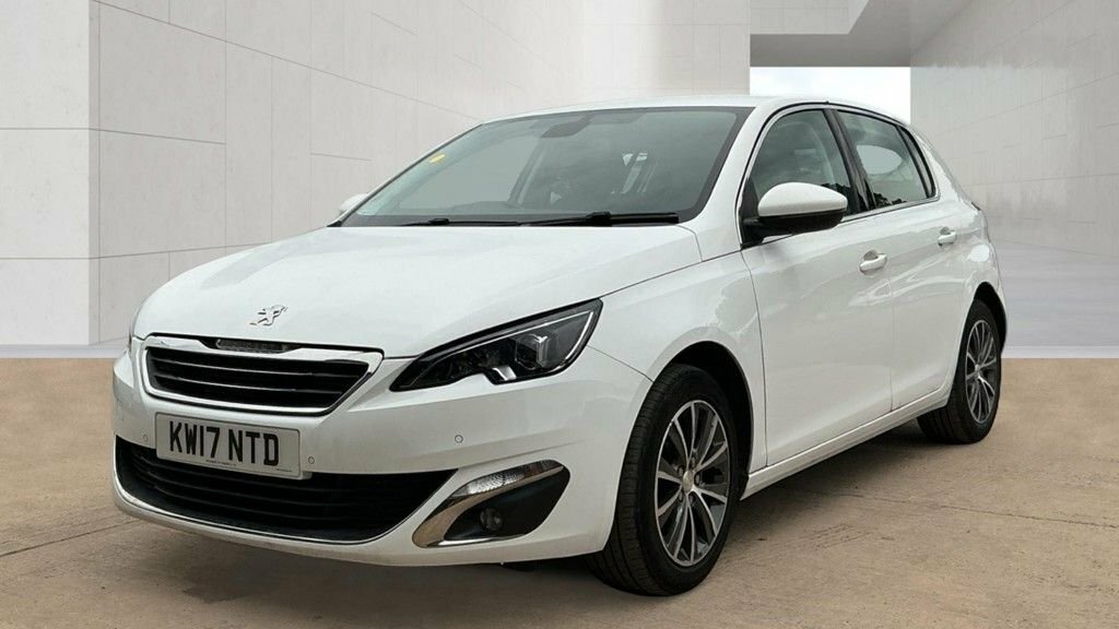 Peugeot 308 1.6L Allure White #2