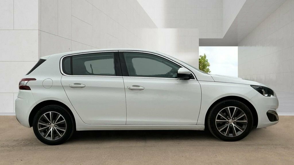 Peugeot 308 1.6L Allure White #5