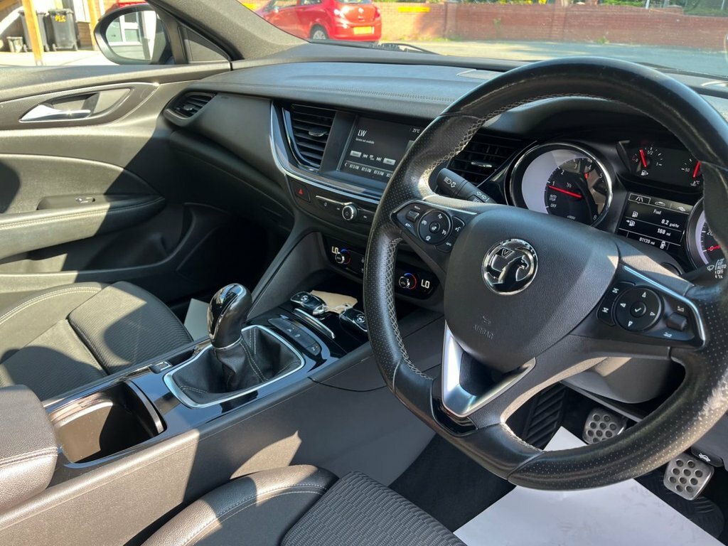 Vauxhall Insignia 1.5L Sri Vx Line Nav MM19VKR Grey #2