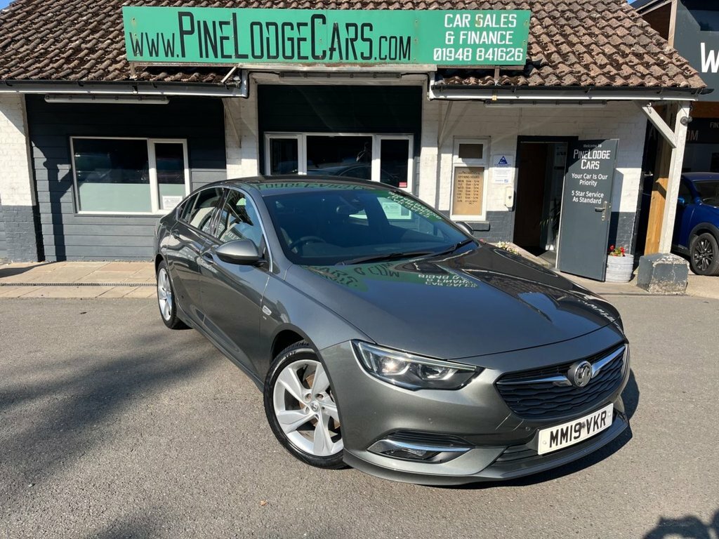 Vauxhall Insignia 1.5L Sri Vx Line Nav Grey