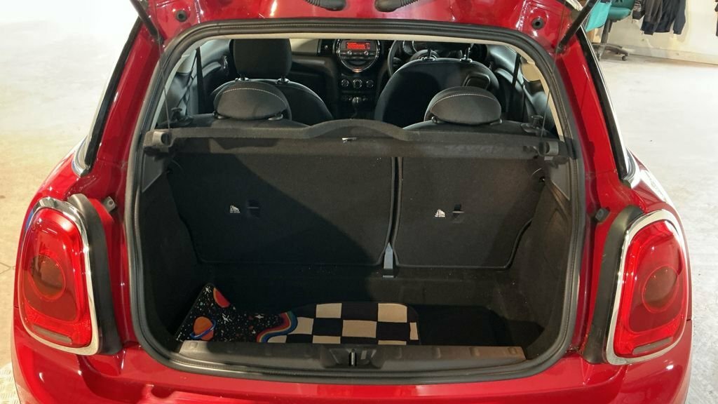 Mini Hatch 1.5L Cooper Red #6