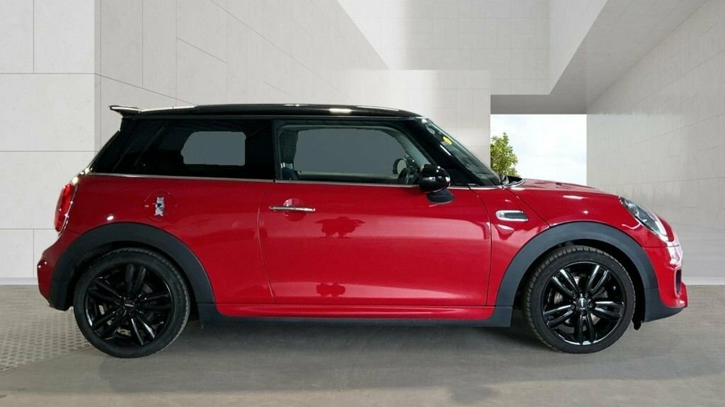Mini Hatch 1.5L Cooper Red #4