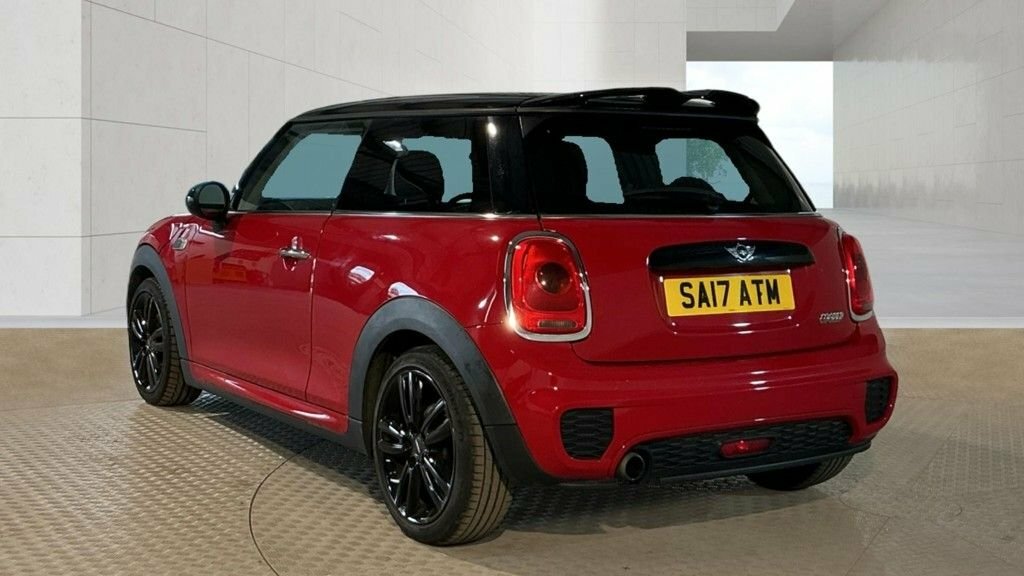 Mini Hatch 1.5L Cooper Red #2