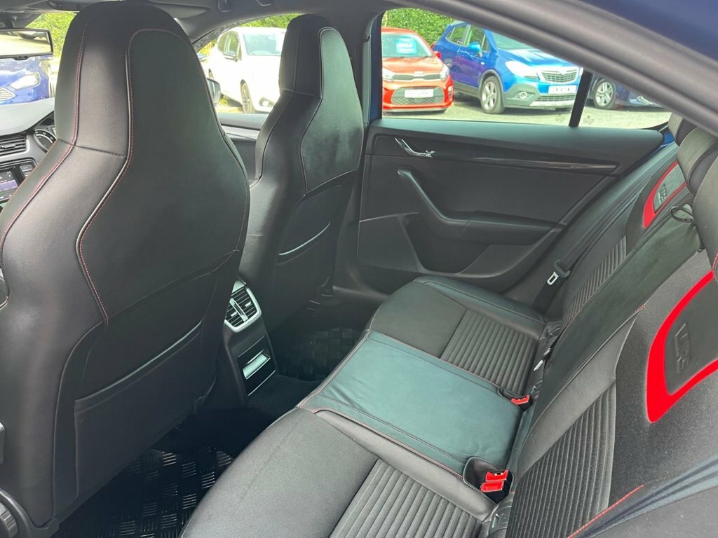 Skoda Octavia 2.0 Tdi Se Estate Euro 5 Ss Red #55