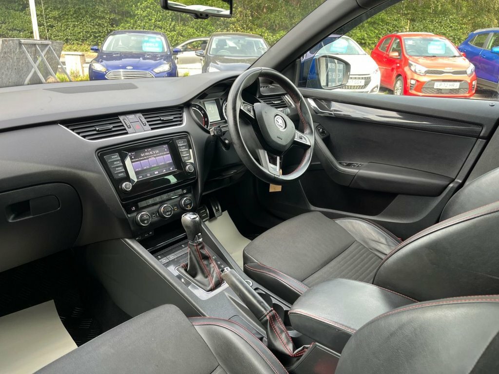 Skoda Octavia 2.0 Tdi Se Estate Euro 5 Ss Red #64