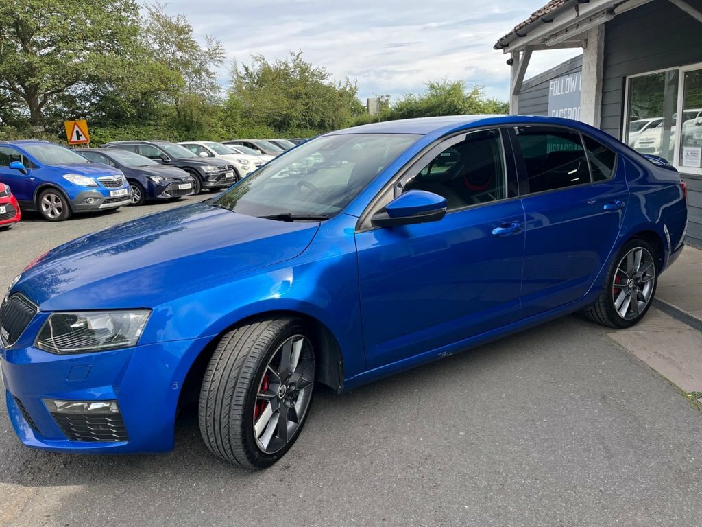 Skoda Octavia 2.0 Tdi Se Estate Euro 5 Ss Red #26