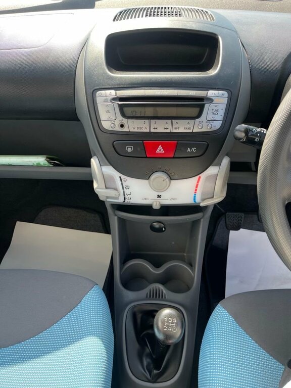 Peugeot 107 1L Urban Move Grey #3
