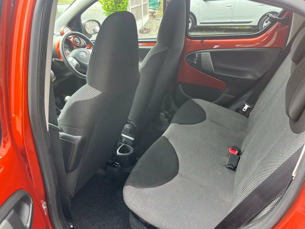 Toyota Aygo 1.0 Vvt-i Move Euro 5 White #36